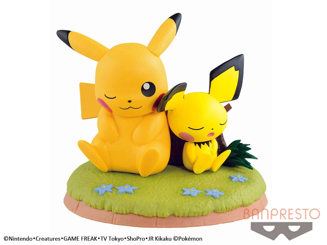Pokémon Rest Time Pikachu & Pichu Set