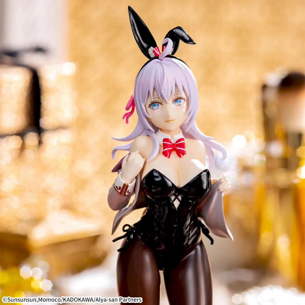 Sega - The Girl Next Door Who Sometimes Whispers in Russian - Alya Luminasta Bunny Figure - Image 4